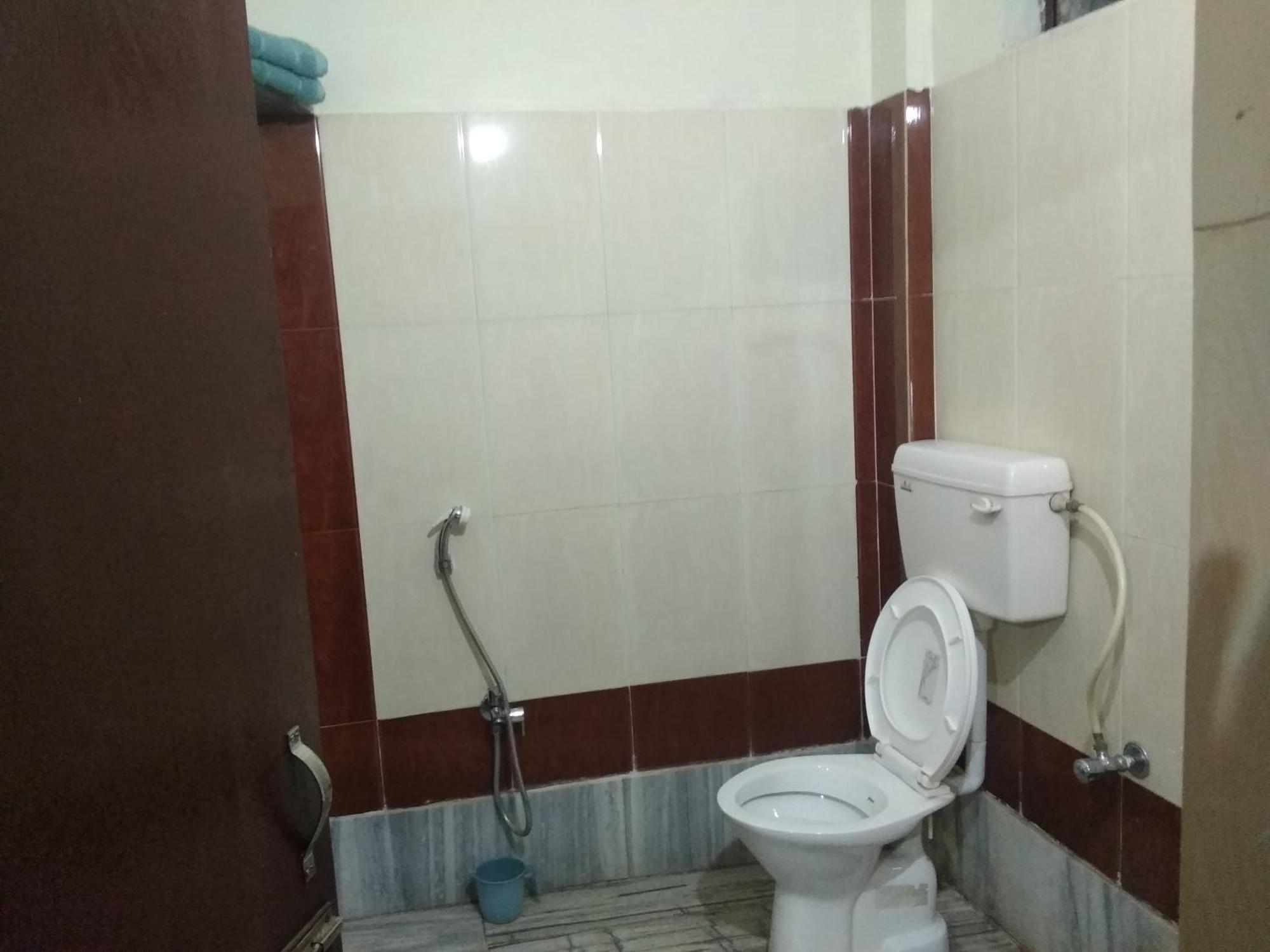 Hotel Chandrakala Regency 300 Meters From Dhanbad Railway Zewnętrze zdjęcie