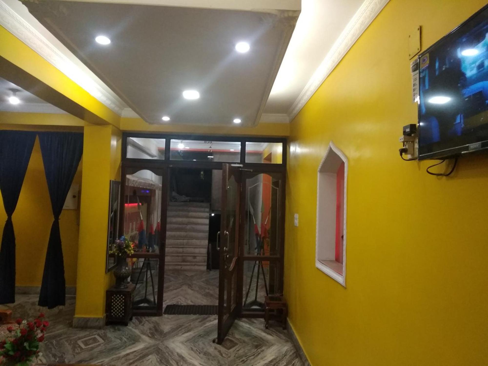 Hotel Chandrakala Regency 300 Meters From Dhanbad Railway Zewnętrze zdjęcie